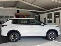 Mitsubishi Plug-in Hybrid Outlander - Vorschau Bild 11