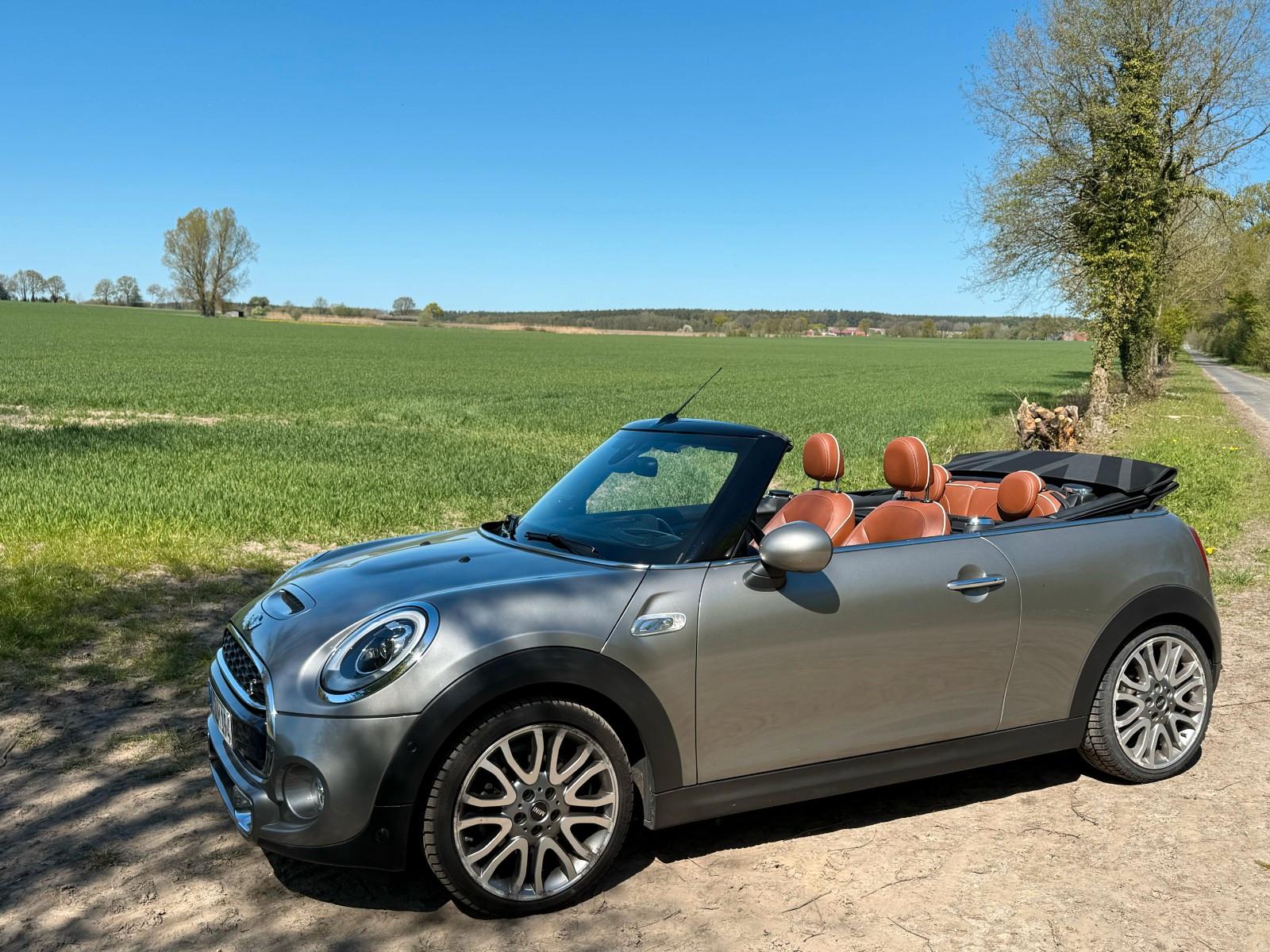 MINI Cooper S Cabrio 