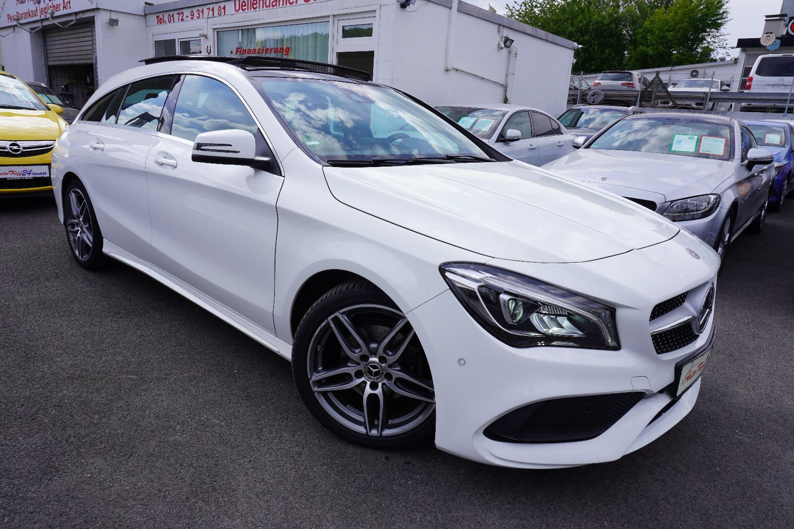 MERCEDES-BENZ CLA 180 CLA Shooting Brake*AMG-Line*Pano*LED*NAV