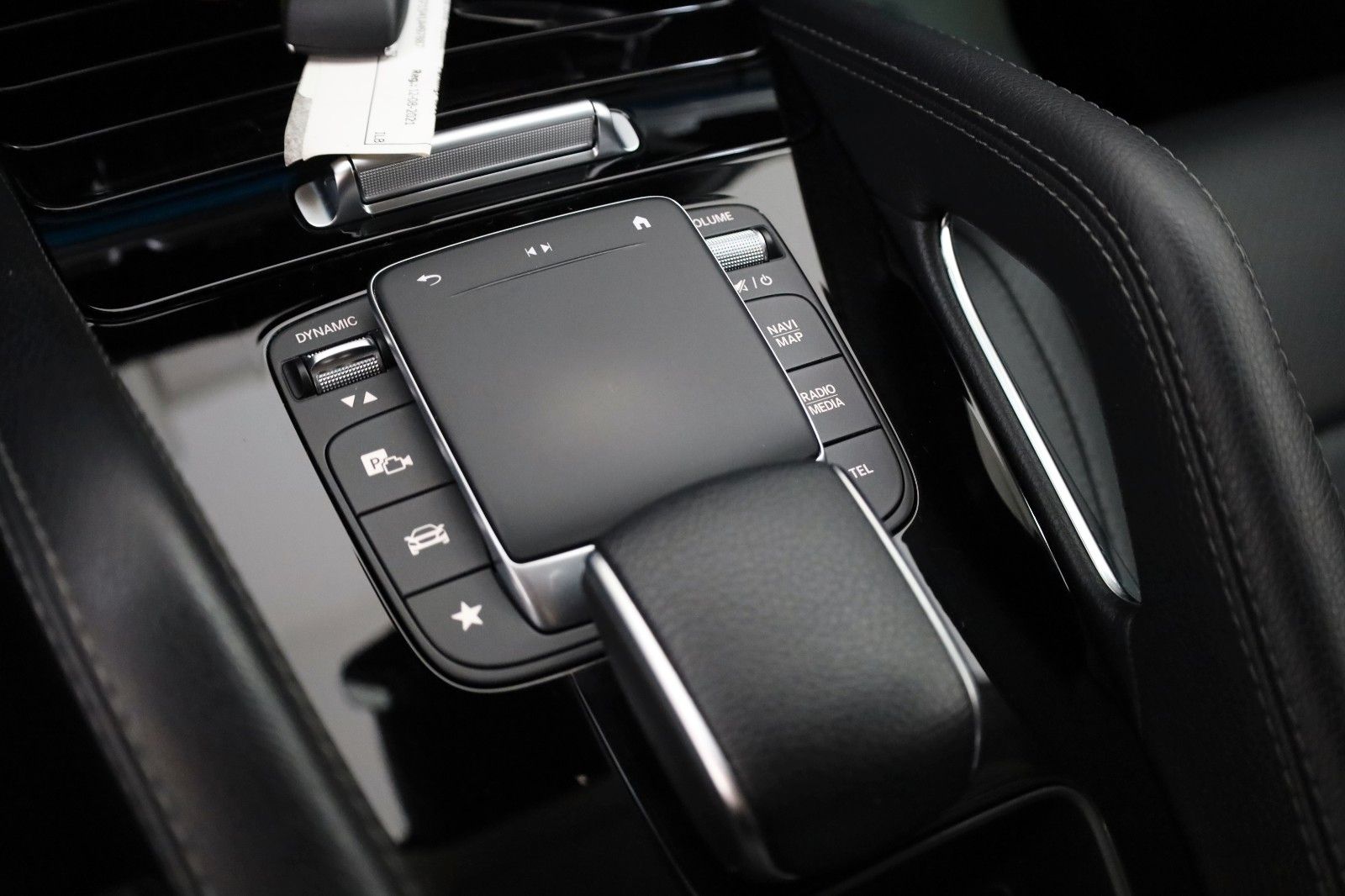 Fahrzeugabbildung Mercedes-Benz GLE 350 e 4Matic,Leder,Navi,LED,SH,Kamera