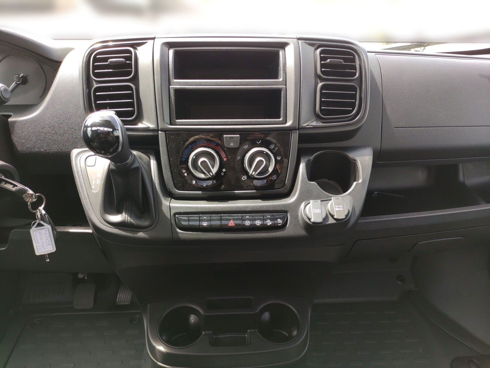 Fahrzeugabbildung Adria Coral Supreme 670 SL LED;Isofix,Doppelboden