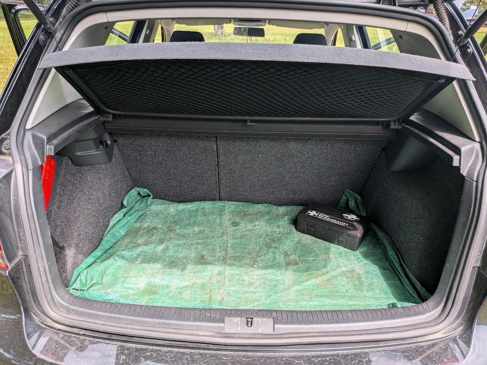Volkswagen Golf 2011 — photo 9