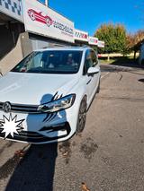 Volkswagen VW R Line TSI 1.8 BENZIN  7 Sitzer - Volkswagen 181 in Stuttgart