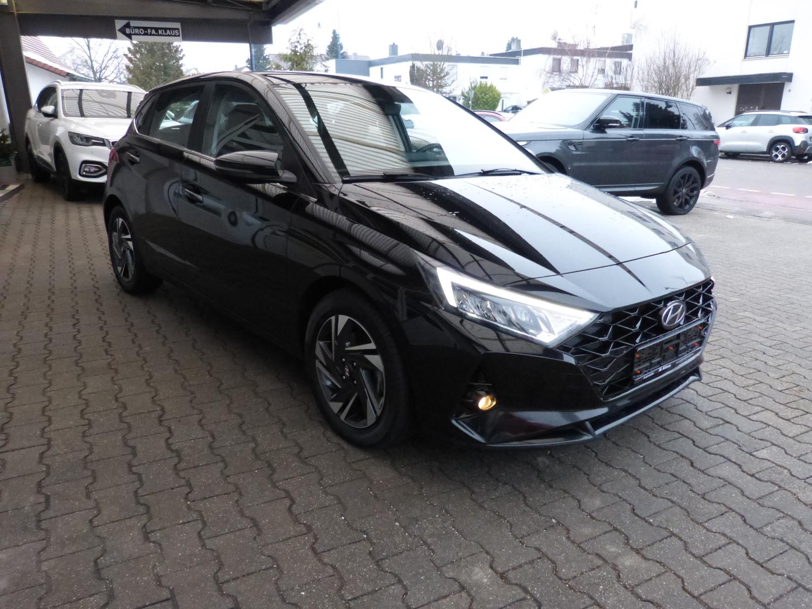 Hyundai i20 AUT. KAMERA APPLE LHZ SHZ VOLL-LED KLIMAAUT