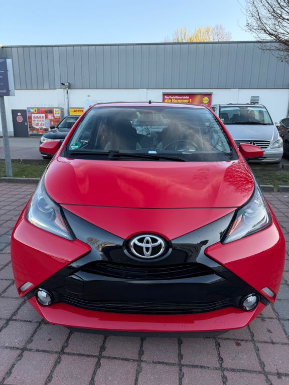 Image of Toyota Aygo (X)