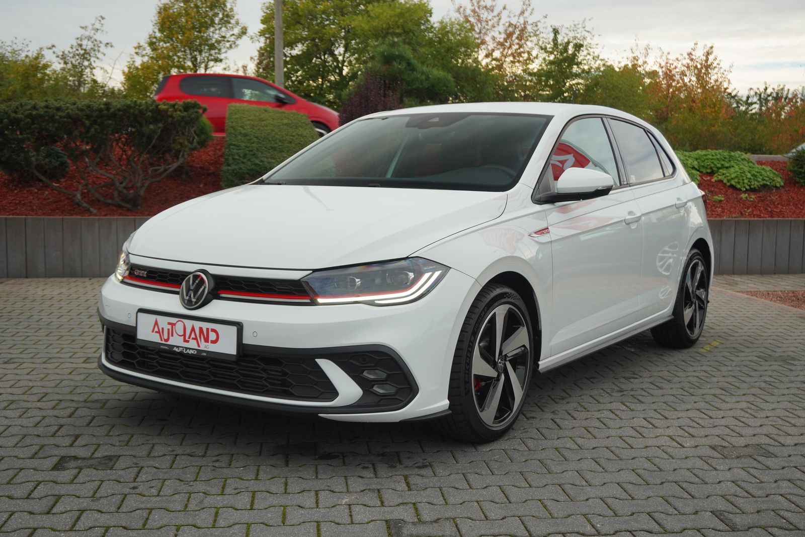 Volkswagen Polo 2.0 TSI GTI DSG Navi Sitzheizung LED ACC imagem 2