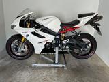 Triumph Daytona 675R Sondermodell - TRIUMPH DAYTONA 675