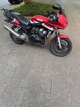 Yamaha FZS 600 - Offers matching your search criteria