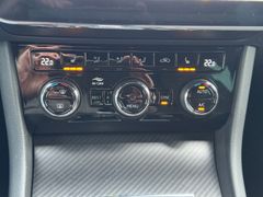 SKODA Superb Combi 2.0 TDI Sportline DSG SKODA Superb Combi 2.0 TDI Sportline DSG