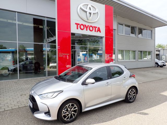 Toyota Yaris Hybrid Team Deutschland, Sitzhzg.