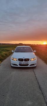 BMW E90 325i - xDrive  - BMW 325: 325i E90