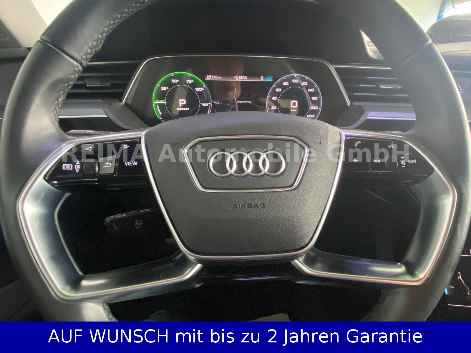 Fahrzeugabbildung Audi e-tron 55 quattro Edition, Navi, AHK, 1.Hand