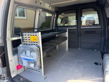 Volkswagen Caddy - 11