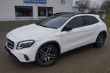 Mercedes-Benz GLA 180*Panorama*LED Scheinwer*KeylesGo*R-Kamera - Mercedes-Benz GLA 180 mit Panoramadach