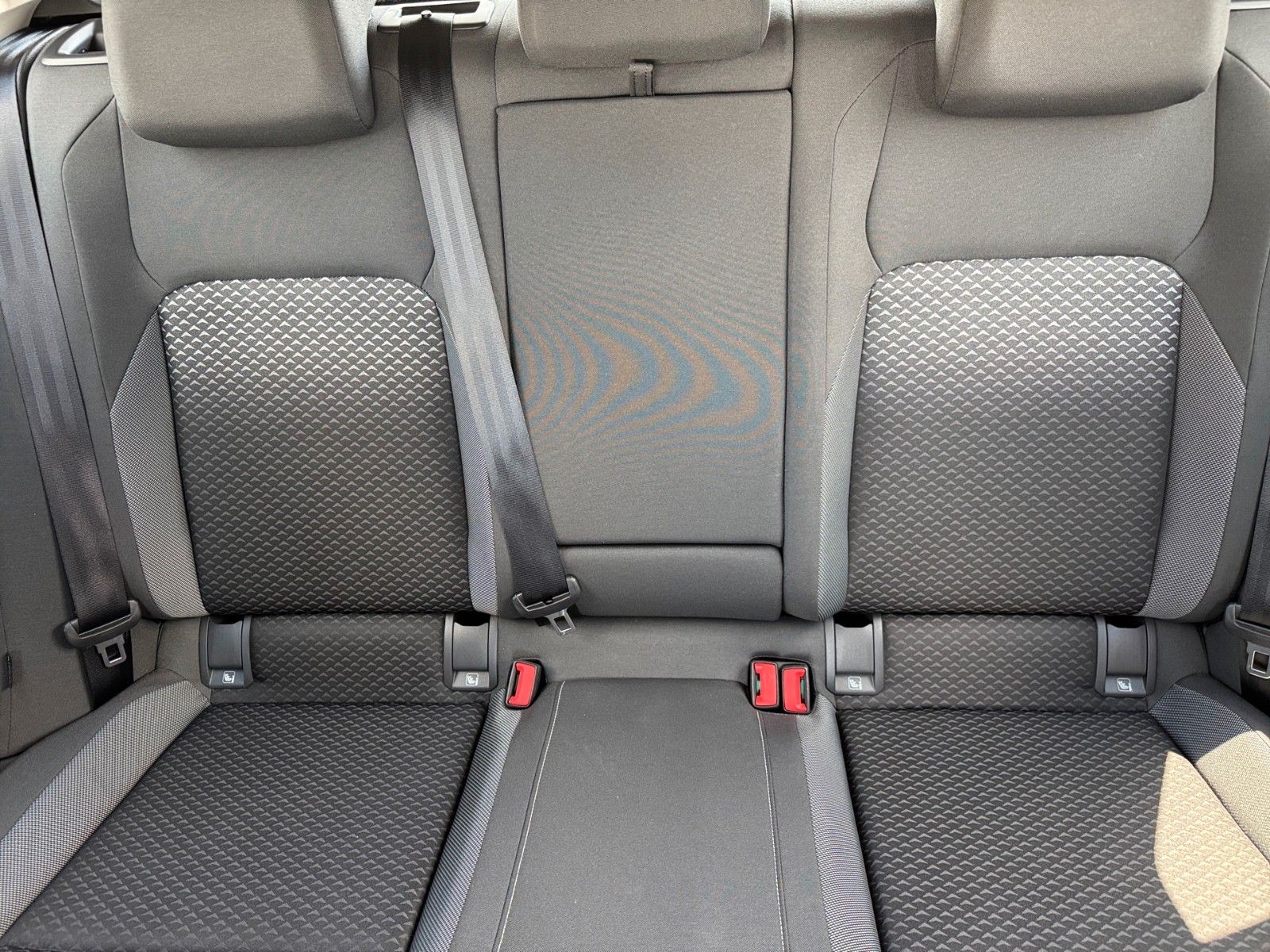 Fahrzeugabbildung Volkswagen Golf VIII Lim. Active 1.5 TSI
