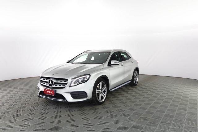 Mercedes-Benz MERCEDES-BENZ CLA sse GLA GLA 200 CDI/d Automati