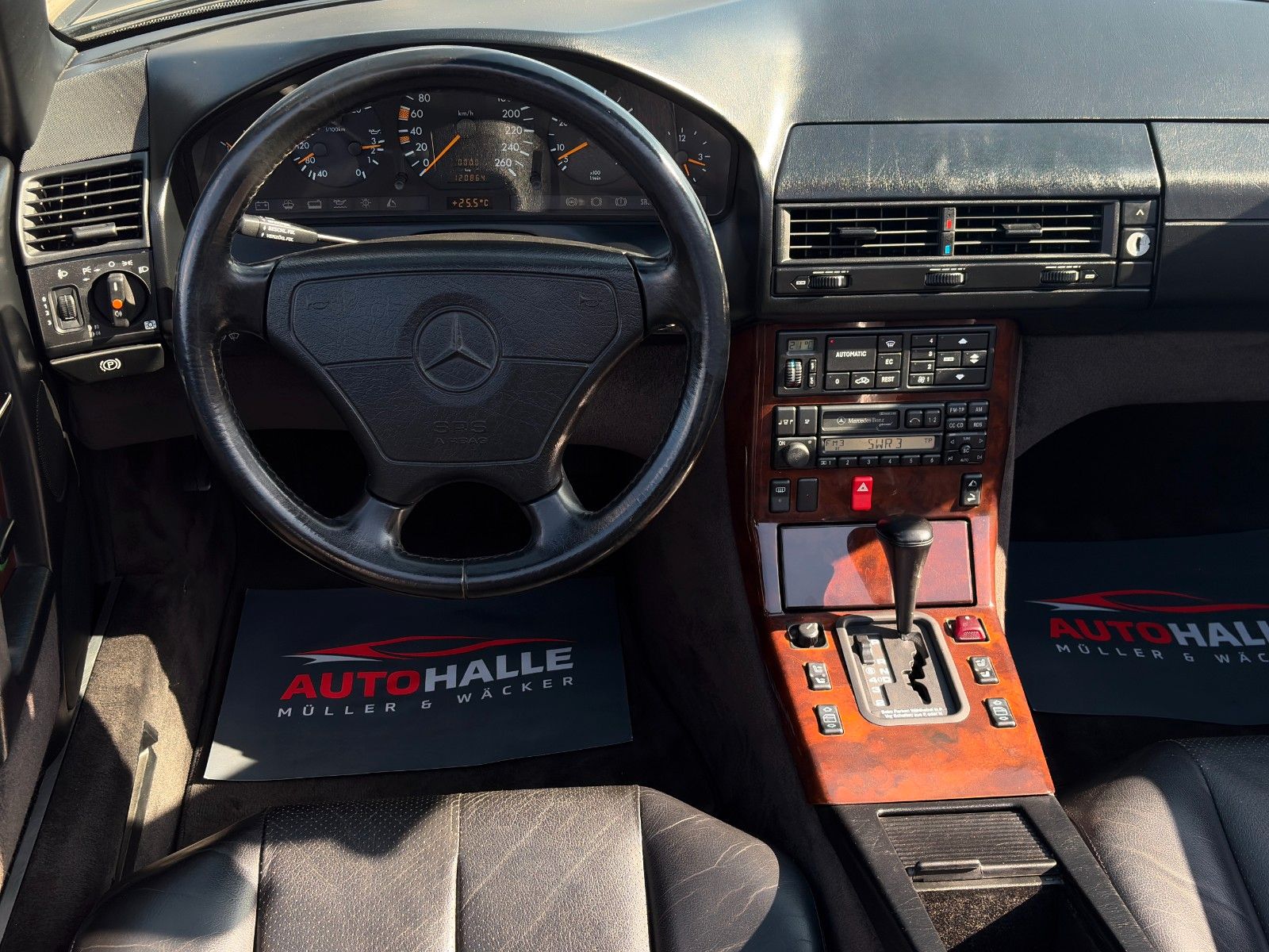 Fahrzeugabbildung Mercedes-Benz SL 320 R129 Cabrio Autom. AMG unfallfrei Note 2