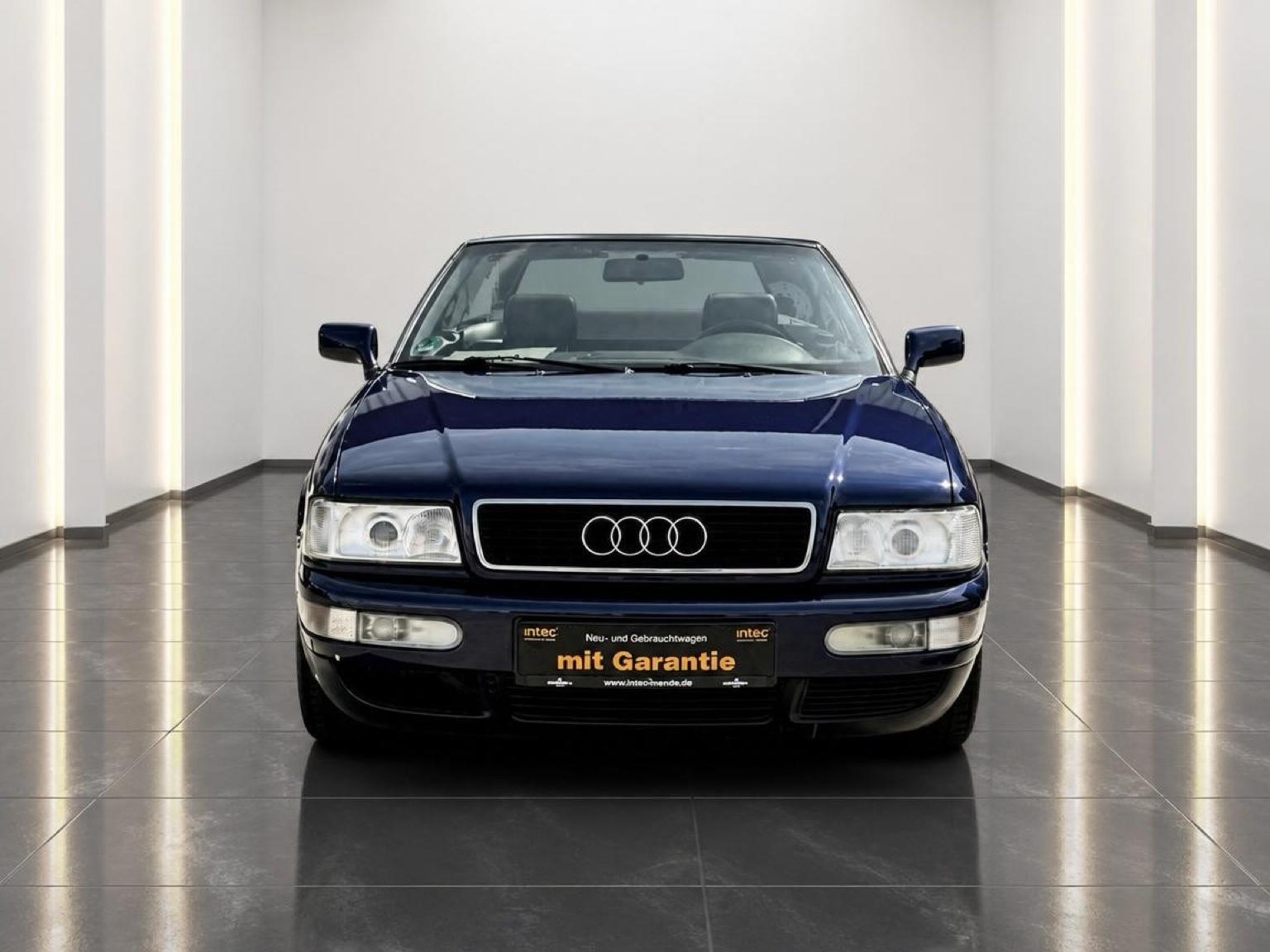 Audi 80 2,6 Cabrio/1.Hand/LEDER/XENON/SHZ/KLIMa