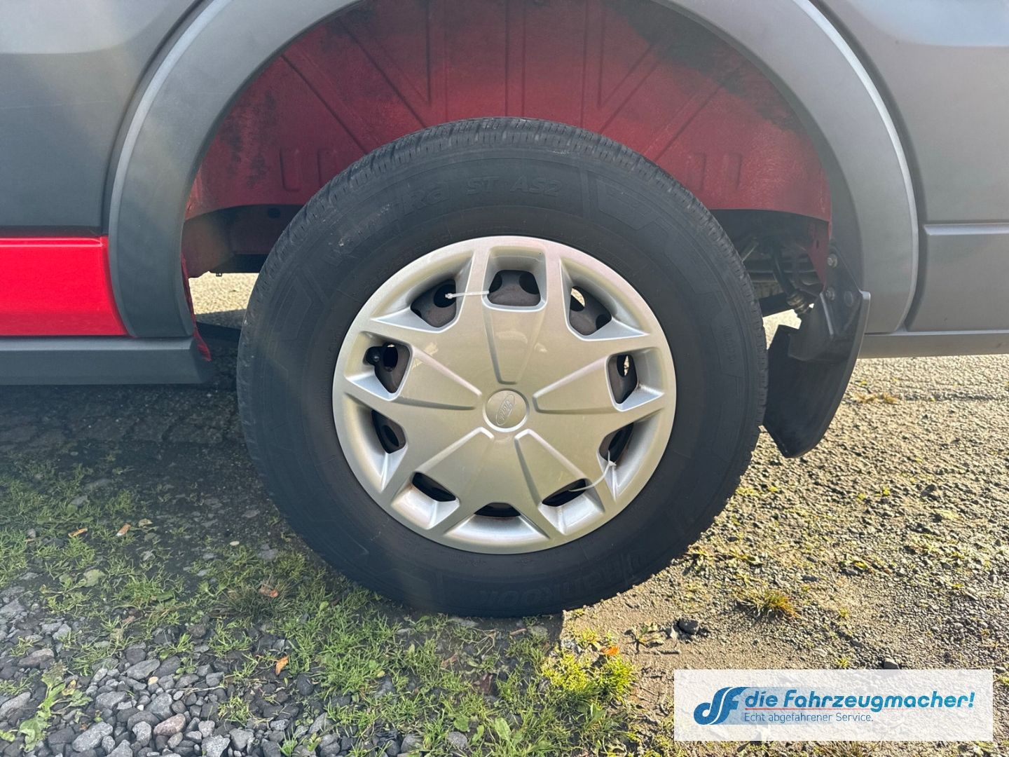 Fahrzeugabbildung Ford Transit Kombi 350 L3 Trend StandHZG *8431