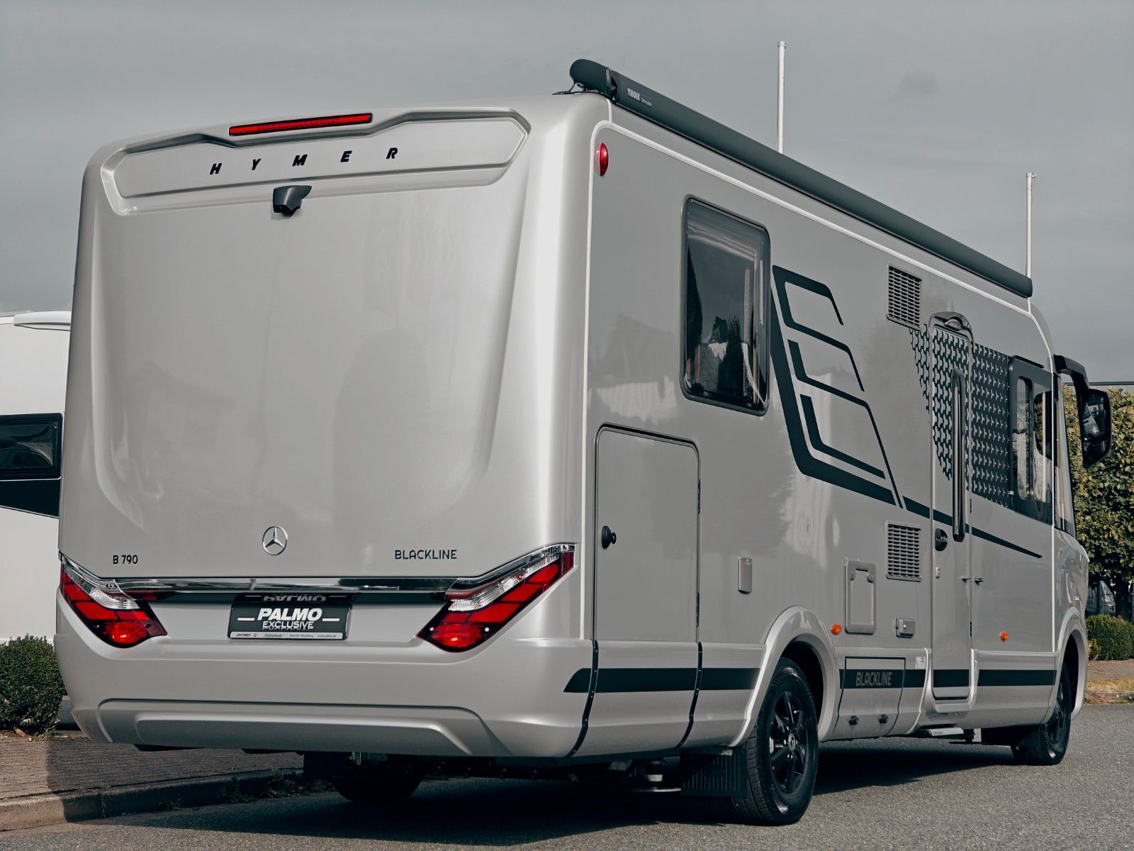 Fahrzeugabbildung HYMER / ERIBA / HYMERCAR B-KLASSE ML I 790 BLACKLINE