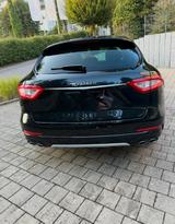 Maserati Levante Diesel 3.0 V6  - AHK - Soft Close  - Maserati Levante aus 2018