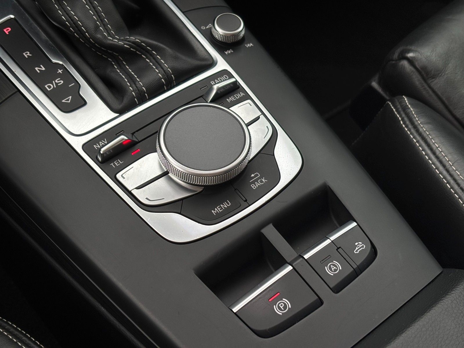 Fahrzeugabbildung Audi A3 Cabriolet **S-Line**Kamera*ACC*LED*SHZ