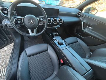Mercedes A 180 - 9