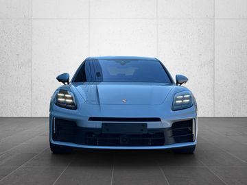 Porsche Panamera - 4
