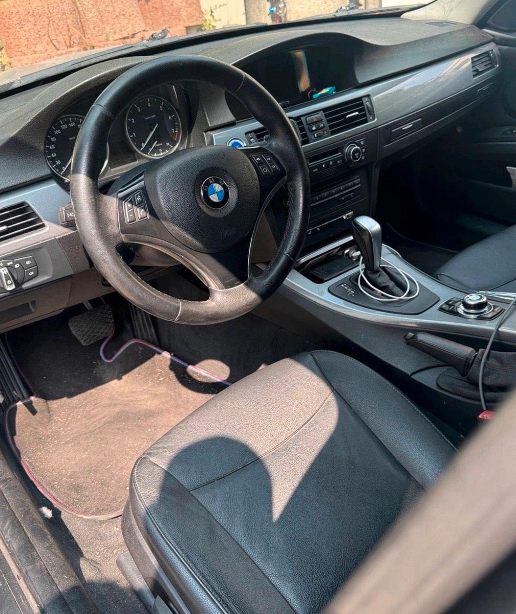 BMW  2008 — двигун