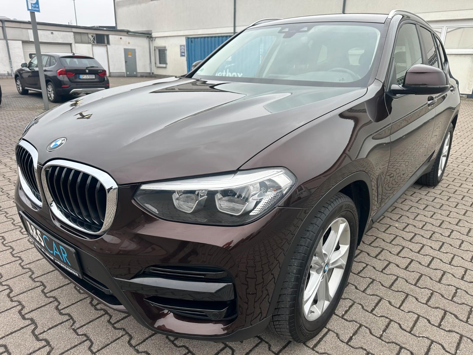 BMW X3 xDrive 20 d-NAVI-PDC-AHK-LED-GEPFLEGT