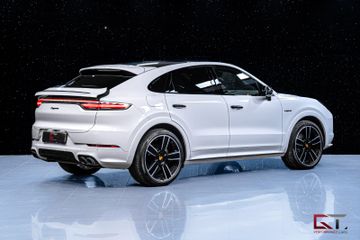 Porsche Cayenne - 8