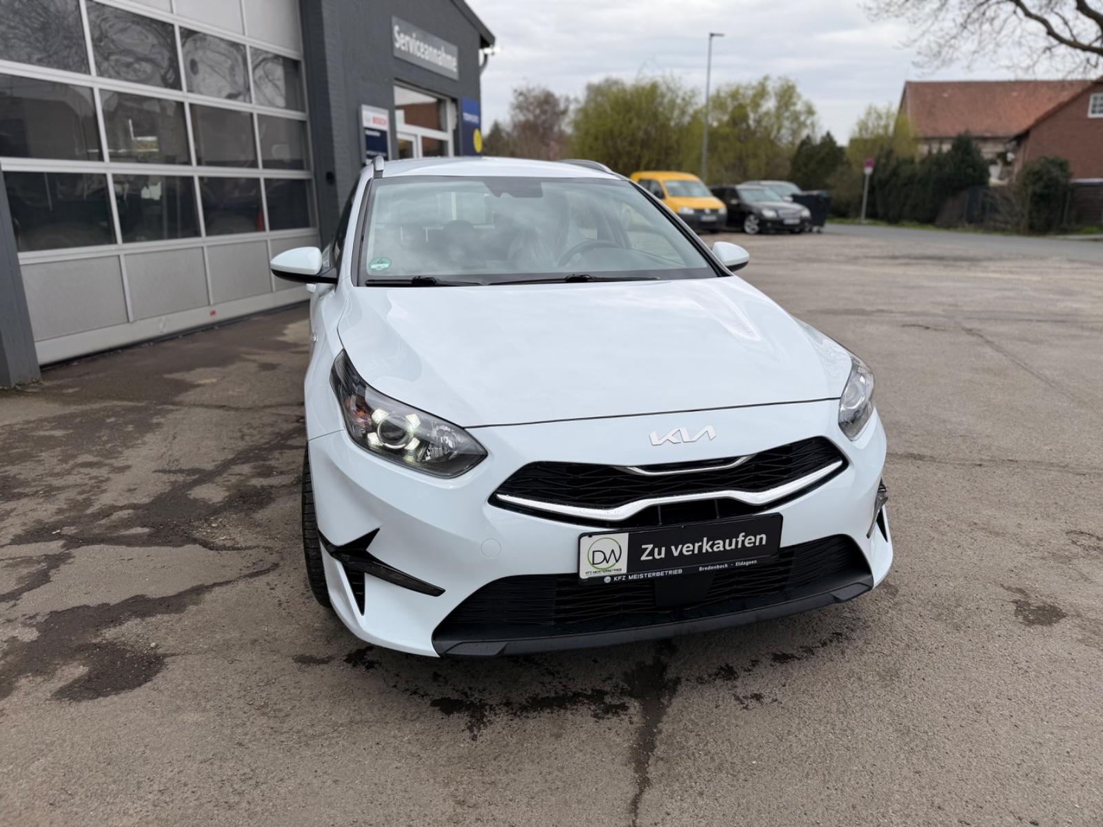 Kia KIA Ceed SW 1.5 T-GDI Kombi Garantie