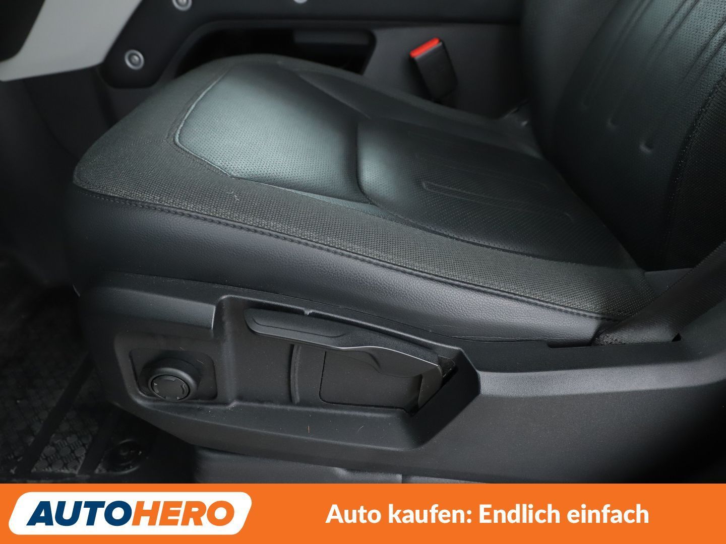 Land Rover Defender D240 110 S Aut.*NAV*TEMPO*CAM*PDC*AHK* foto 24