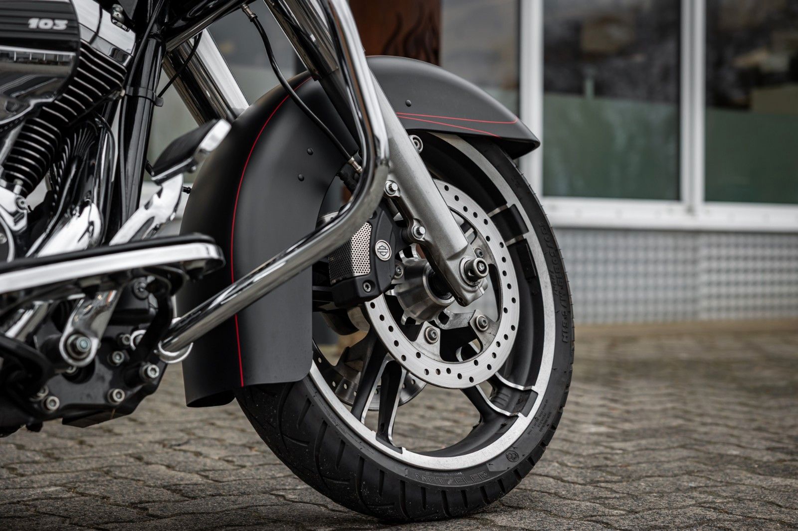 Fahrzeugabbildung Harley-Davidson FLHX Street Glide 103 cui - Jekill & Hyde -