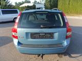 Volvo V50 Kombi 2.4i Momentum Automatik Klimaautomatik - Volvo V50: Automat