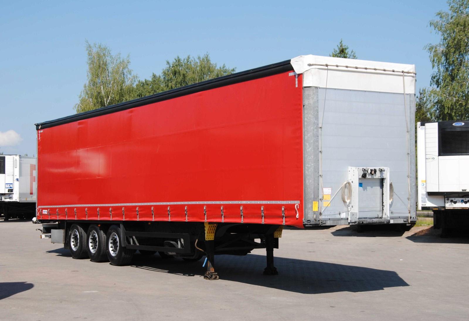 Schmitz Cargobull New tarpaulin, collection box