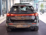 Mercedes-Benz EQA 300 4M AMG Line Night DAB DISTRO AHK Panoram - Mercedes-Benz mit Elektro-Antrieb: Schwarz, Geländewagen