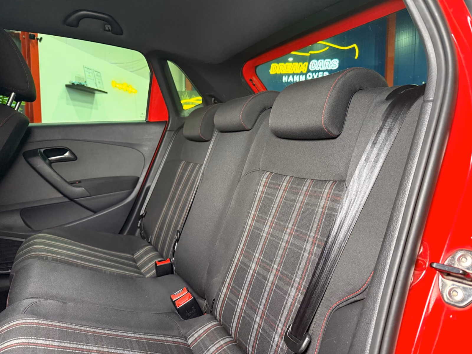 Volkswagen Polo V GTI*1 HAND*PDC*KLIMAAUTO.*TEMPOMAT*ALU*BT