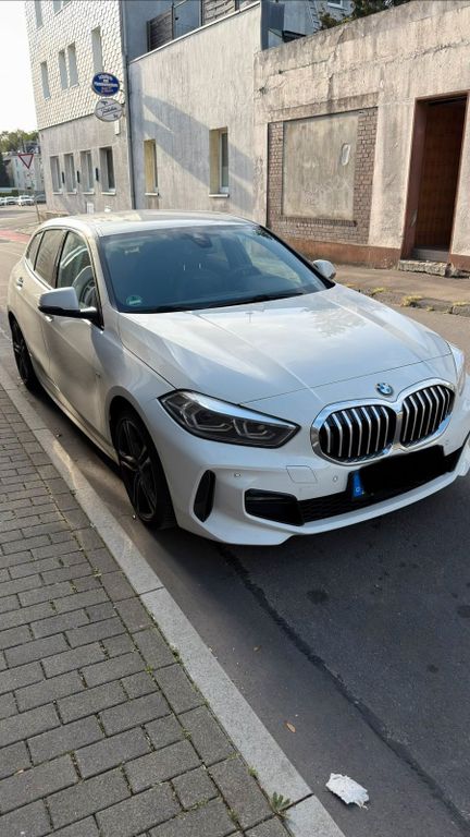 Image of BMW 118