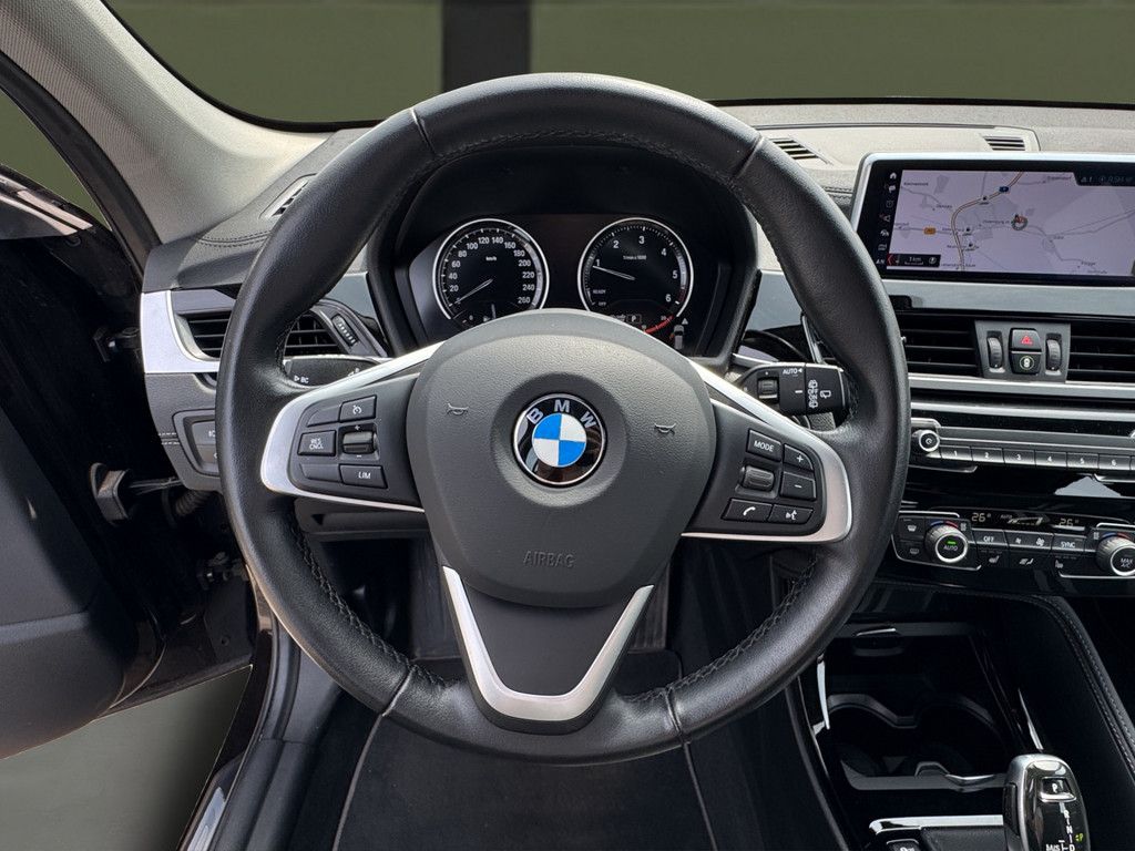 BMW X1 sDrive18d SPORTLINE LED NAVI PDC SHZ 19" foto 11
