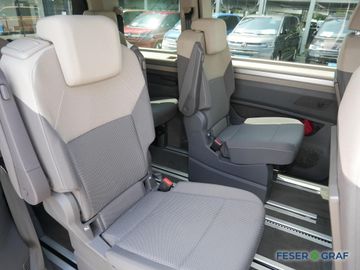 Volkswagen T7 Multivan - 7