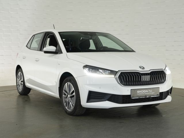 Fabia TSI TOUR+SITZHEIZUNG+LED LICHT+PARKPILOT V
