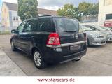 Opel Zafira B Family*KLIMA*ALU*AHK*NAVI*7-SITZER!! - Opel Zafira B mit Benzin-Antrieb