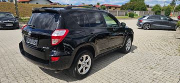 Toyota RAV 4 - 8
