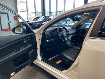 Mazda 6 Kombi 2.2 CRDT Exclusive-Line Edition 40 Jahre