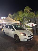 Fiat grande Punto 1.3 MJT II S&S 95 CV 5 porte L - Fiat Punto mit Diesel-Antrieb: 1.9