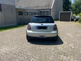 MINI Cooper Pepper 1.6 - MINI MINI mit Benzin-Antrieb: Kleinwagen, 1.6