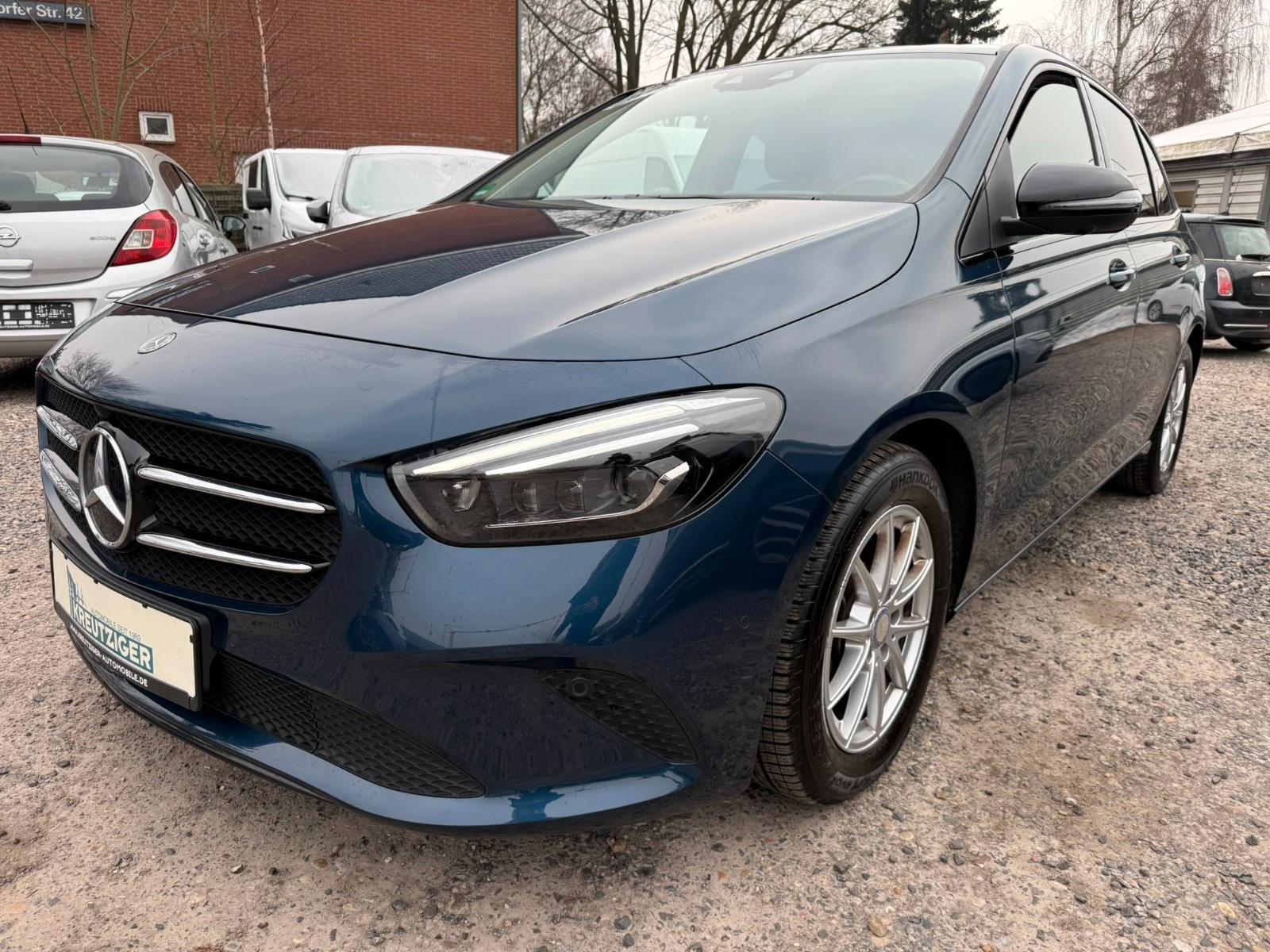 Mercedes-Benz B 200 Auomatik-Head -Up Display --Scheckheft--