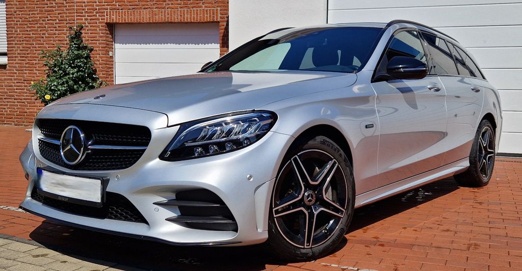 Image of Mercedes-Benz C 300