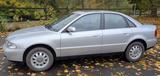Audi A4 1.8 -scheckheftgepflegt vom Rentner- - gebrauchte Audi A4 aus dem Jahr 2000